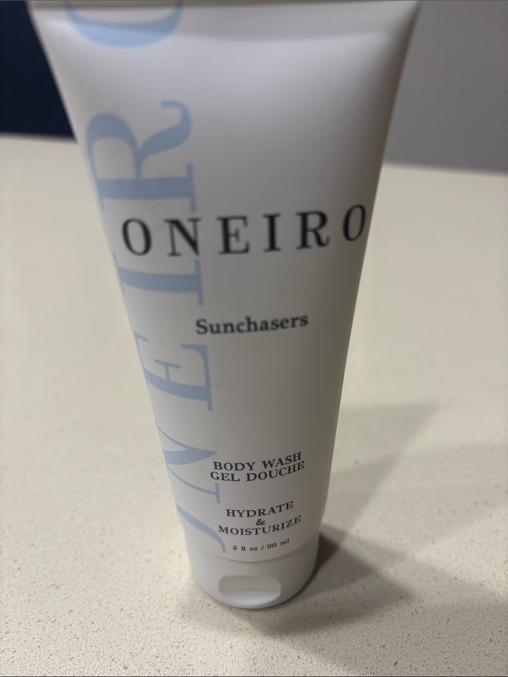 ONEIRO Sunchasers Hydrating Body Wash - White